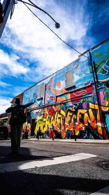 Toronto: Must Do NonTouristy Street Art Tour by local Artist - Starting outside Loveless Café in Little Portugal
