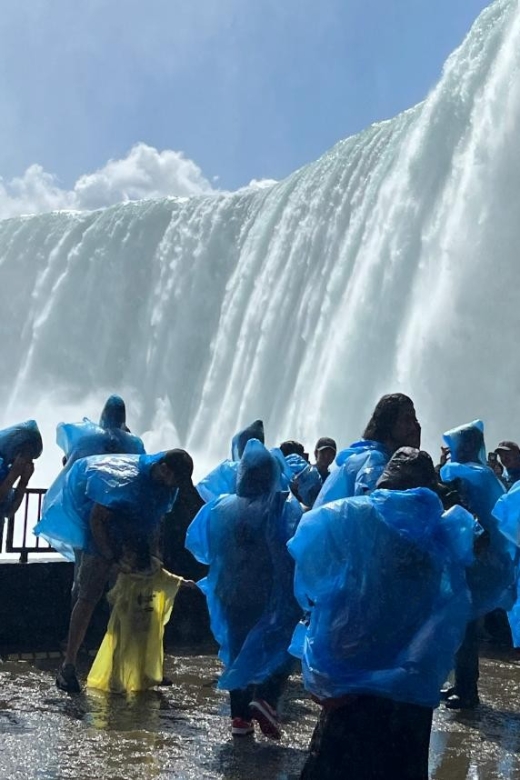 Toronto: Niagara Falls Day & Evening Tour + Top Attractions - Illumination Tower and lighting the falls yourself