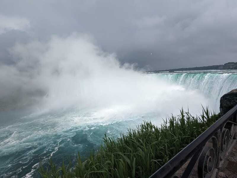 Toronto: Niagara Falls Day Tour with Boat Tour Option - Clifton Hill, food, and free time