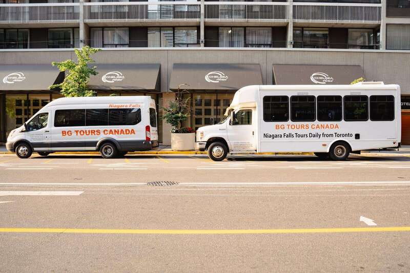 Toronto: Niagara Falls Day Tour with Optional Boat Cruise - From Toronto pickup to the Niagara River