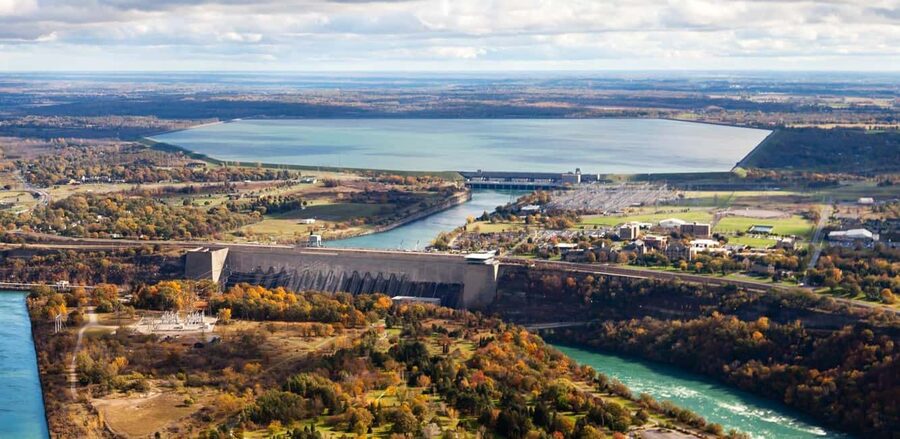 Toronto: Niagara Falls & NOTL Heritage Town Guided Day Tour - Three hours around Niagara Falls