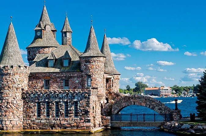 Toronto, Niagara Falls & Thousand Islands VIP 2–Day Trip - What the $337.18 price really covers