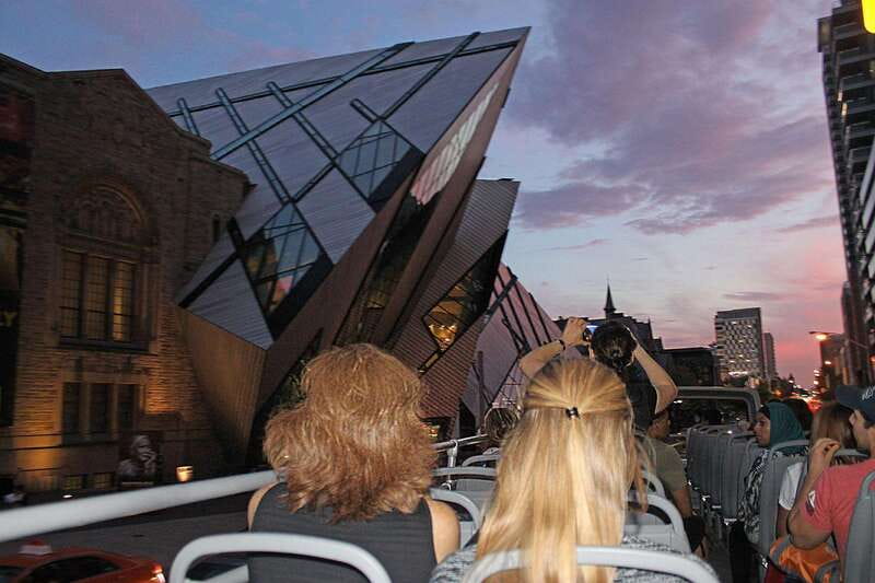 Toronto: Night Sightseeing Tour on a Double-Decker Bus - Key points at a glance