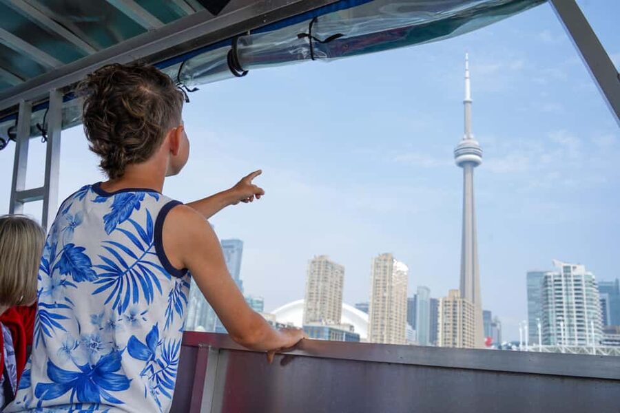 Toronto: Premium Driving Tour with Tower and Harbour Cruise - Choosing between the harbour and Casa Loma
