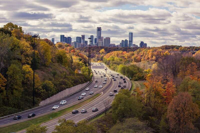 Toronto: Private Small Group City Tour with Local Guide - Cabbagetown, Rainbow Village, Rosedale, and Forest Hill