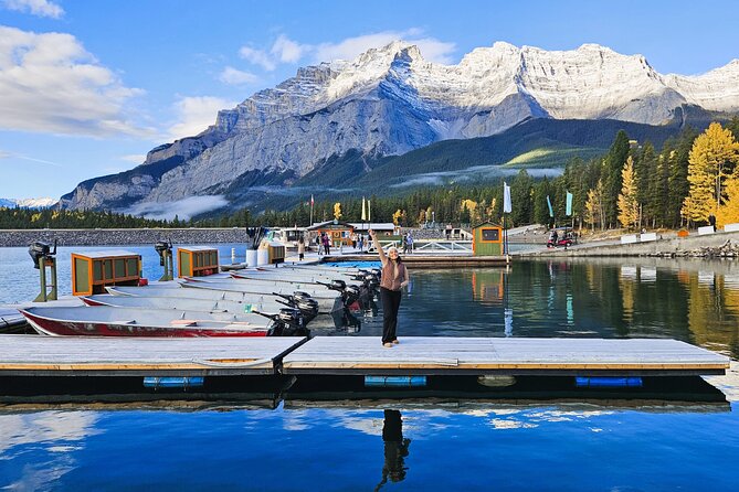 Transfer to Canmore & Banff: Yamnuska Wolfdog Sanctuary Tour - Why the wolfdogs are the main event