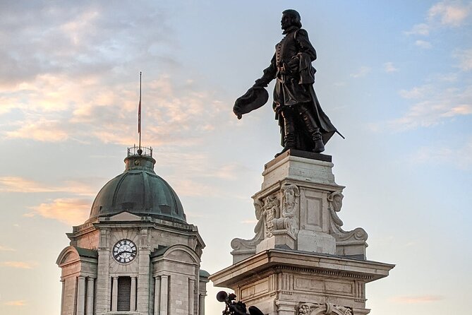 Uncover Old Quebec: Fun Walking Tour of the City with Local Guide - Meeting Sam at Fontaine de Tourny