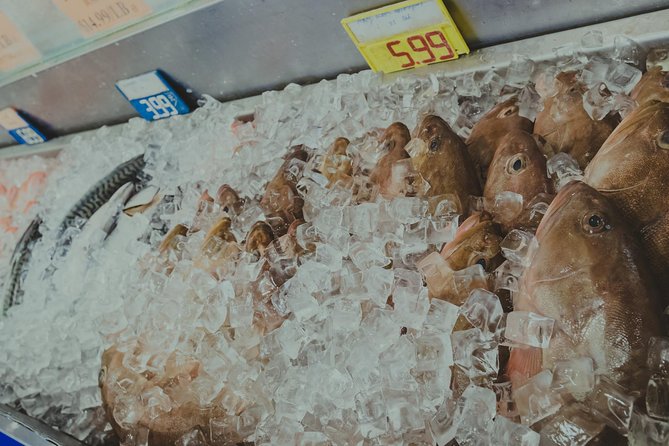 Under the Surface of Montreal's Chinatown: Guided Food Walking Tour - Hong Kong-Style Dim Sum and Chinatown’s Fortune Cookies