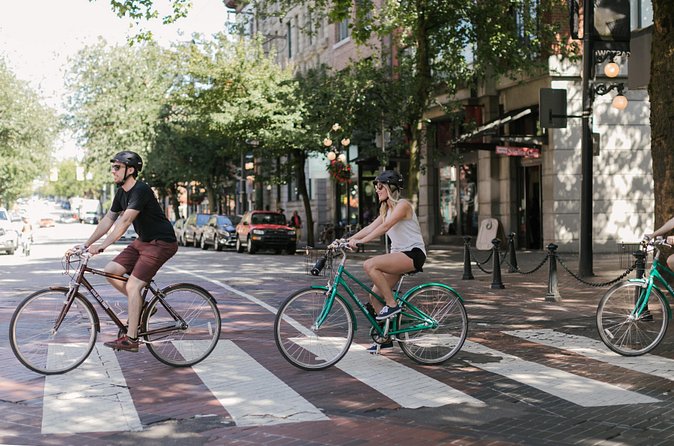Vancouver Bike or Ebike Rental - Self Guided Map provided - How the map and local advice shape the day