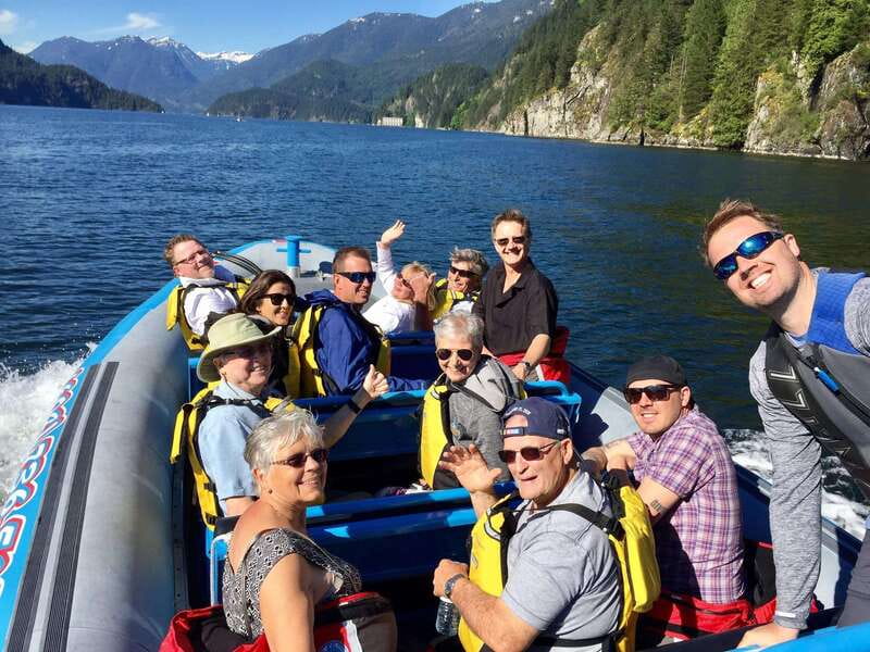 Vancouver: Boat to Bowen Island on UNESCO Howe Sound Fjord - Snug Cove and your included treat