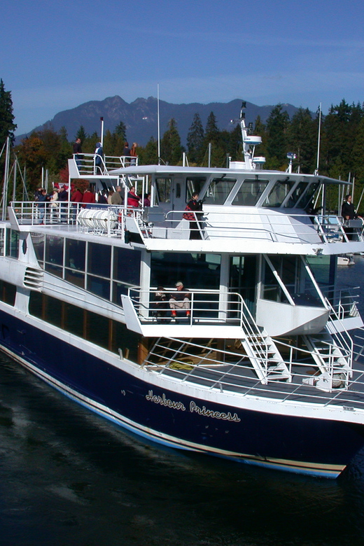Vancouver Brunch Cruise - Seating, accessibility, and comfort