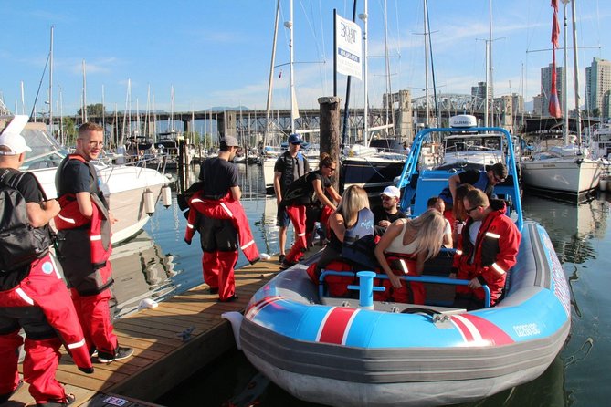 Vancouver City and Seal Colony Scenic Boat Tour - Why seeing Vancouver from the water works so well