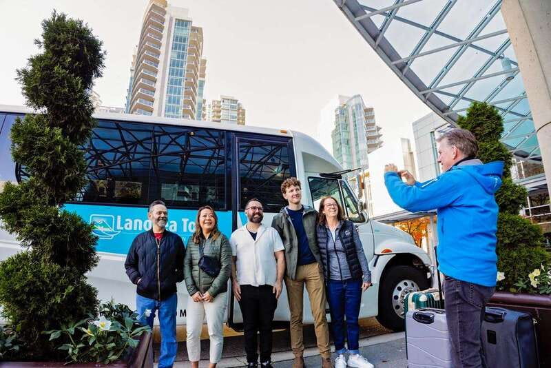Vancouver: City Highlights Tour with Hotel Transfers - Starting with Stanley Park and its old cedars