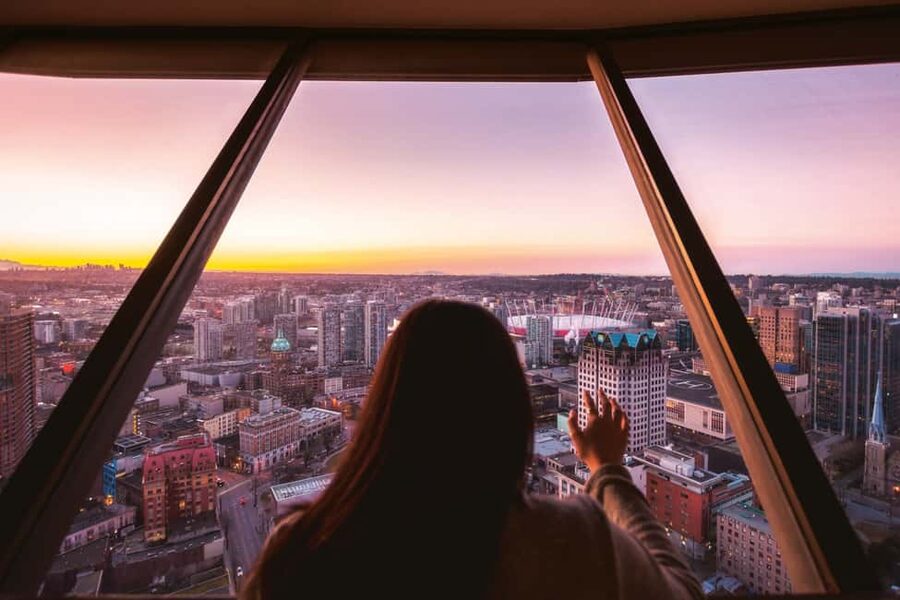 Vancouver: City+Lookout+Capilano Suspension Bridge Ticket - A full Vancouver day in 390 minutes
