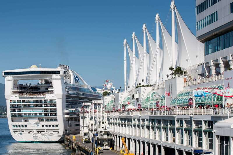 Vancouver: City + Lookout Tour & Option to Add YVR Drop-Off - A smart way to see Vancouver in half a day