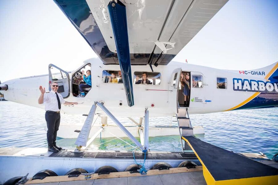 Vancouver: Extended Scenic Panorama Seaplane Tour - The first 20 minutes over downtown Vancouver