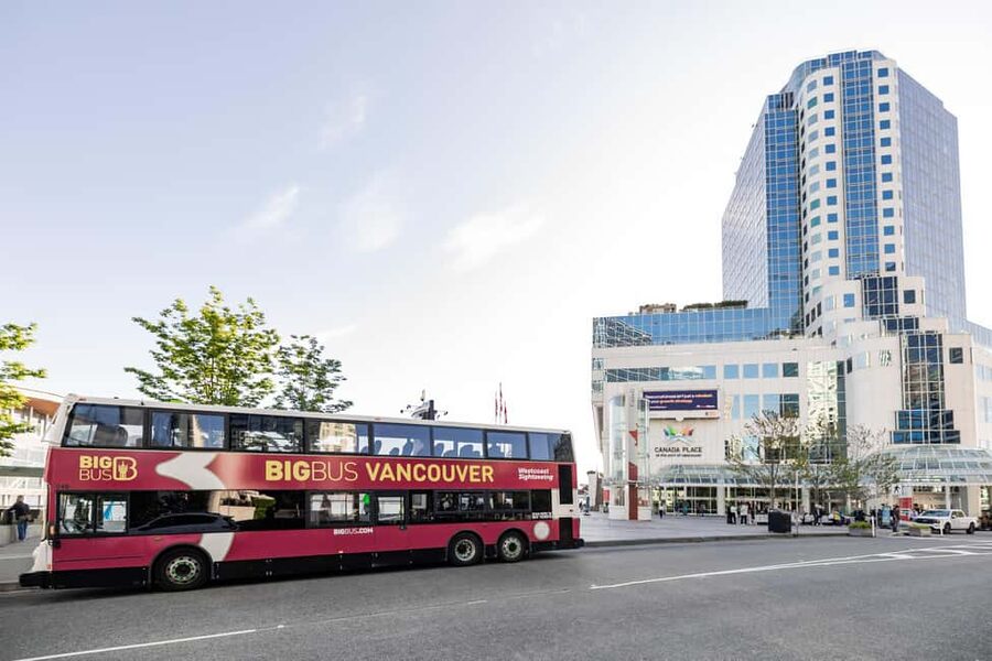 Vancouver: Hop-on Hop-off Sightseeing Tour with 10 Stops - What the full Vancouver circuit covers