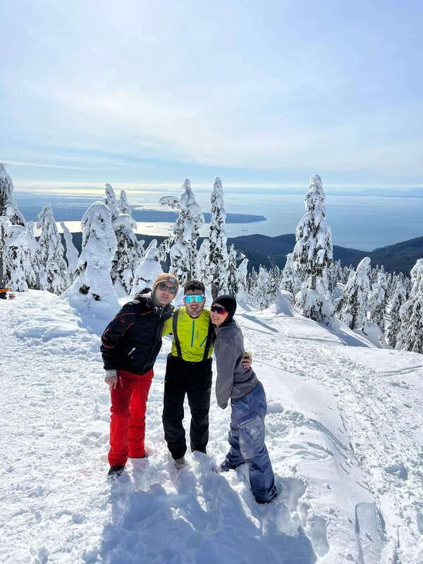 Vancouver: North Shore Mountains Snowshoeing with Transfer - Forests, meadows, and mountain views