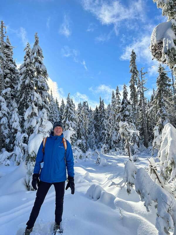 Vancouver: North Shore Mountains Snowshoeing with Transfer - What to wear for a wet or snowy day