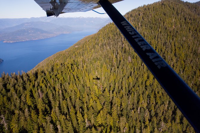 Vancouver Panorama Scenic Seaplane Tour - West to Horseshoe Bay and Bowen Island