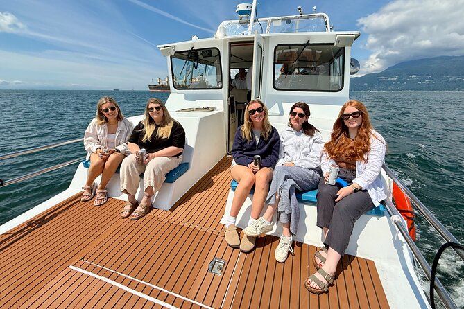 Vancouver Sightseeing Boat Cruise with Live Tour Guide - Why a boat gives you a different Vancouver