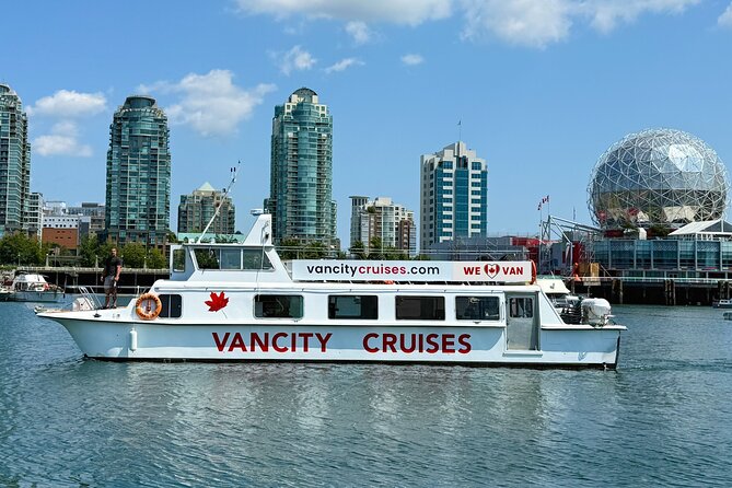 Vancouver Sightseeing Boat Cruise with Live Tour Guide - Lions Gate Bridge and the North Shore panorama