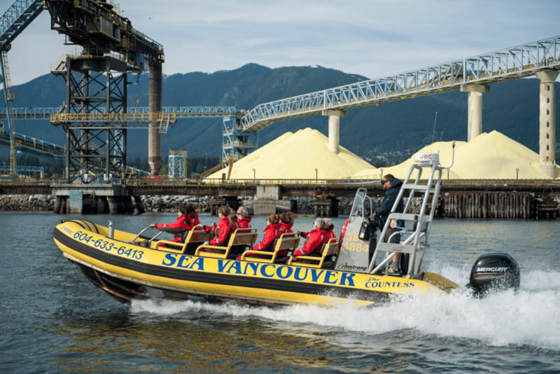 Vancouver: Waterfront Sightseeing Tour - City and Harbour - Who should book this waterfront ride?