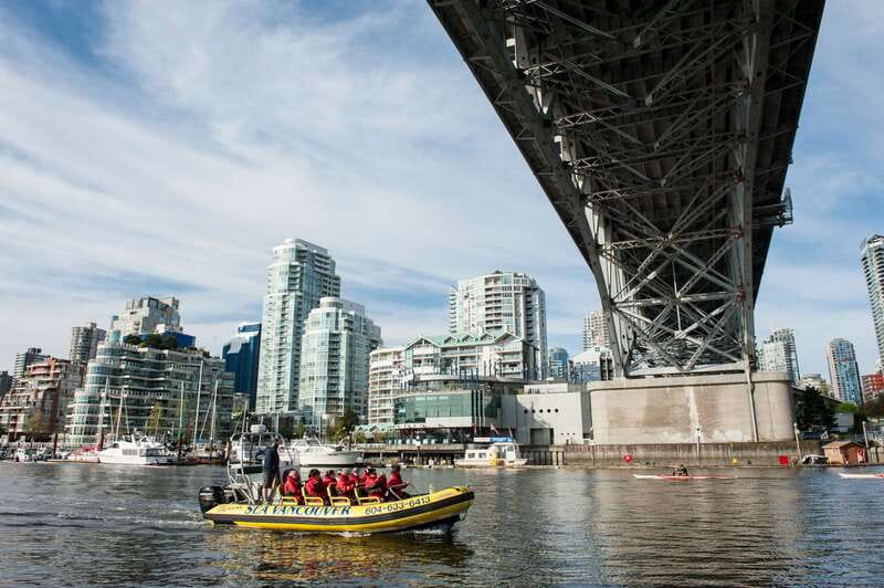 Vancouver: Waterfront Sightseeing Tour - City and Harbour - Stanley Park and Siwash Rock
