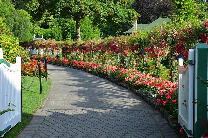 Victoria & Butchart Gardens Tour with Ferry from Vancouver - The 90-minute crossing through the Gulf Islands
