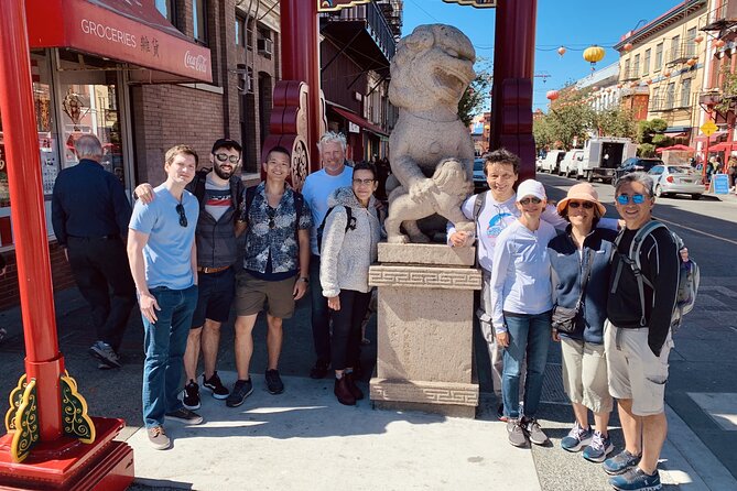 Victoria City Highlights 3 Hour Walking Tour | Grauity-Based - Fan Tan Alley and the character of Chinatown