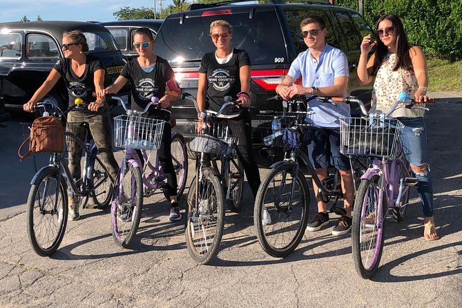 Vine and Dine Bicycle Wine Tour with Lunch - Starting with pickup in Niagara Falls or Niagara-on-the-Lake