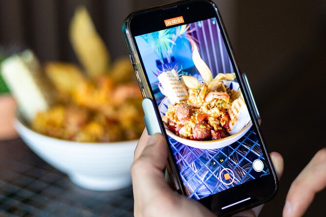 Walking Food Tour in Niagara Falls - How much food should you expect?