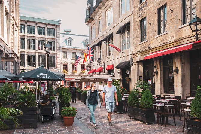 Walking tour of Old Montreal - 16/42 Tours - Meeting at 119 Rue Saint-Jacques