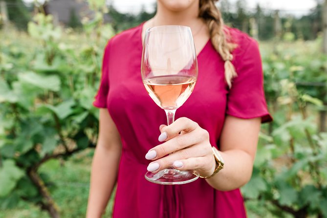 West Kelowna Wine Tour - Classic - 4 Wineries - Picnic lunch, dietary needs, and what is included