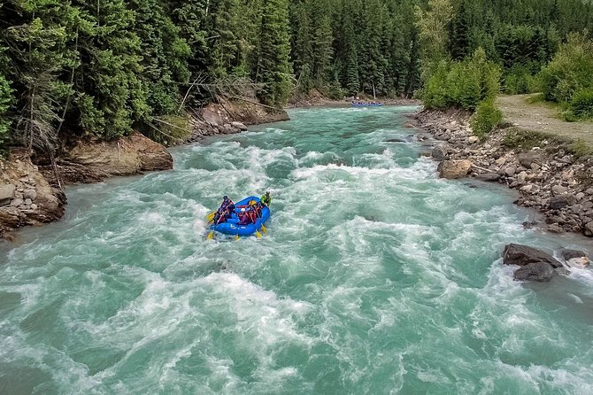 Whitewater Rafting Adventure | Kicking Horse River - Twenty kilometers of changing scenery and whitewater