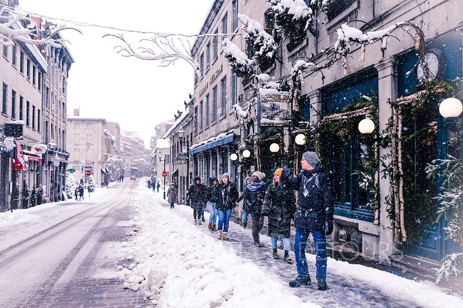 Winter Express: Old Montreal Highlights Walking Tour - Old Montreal’s landmarks and stories
